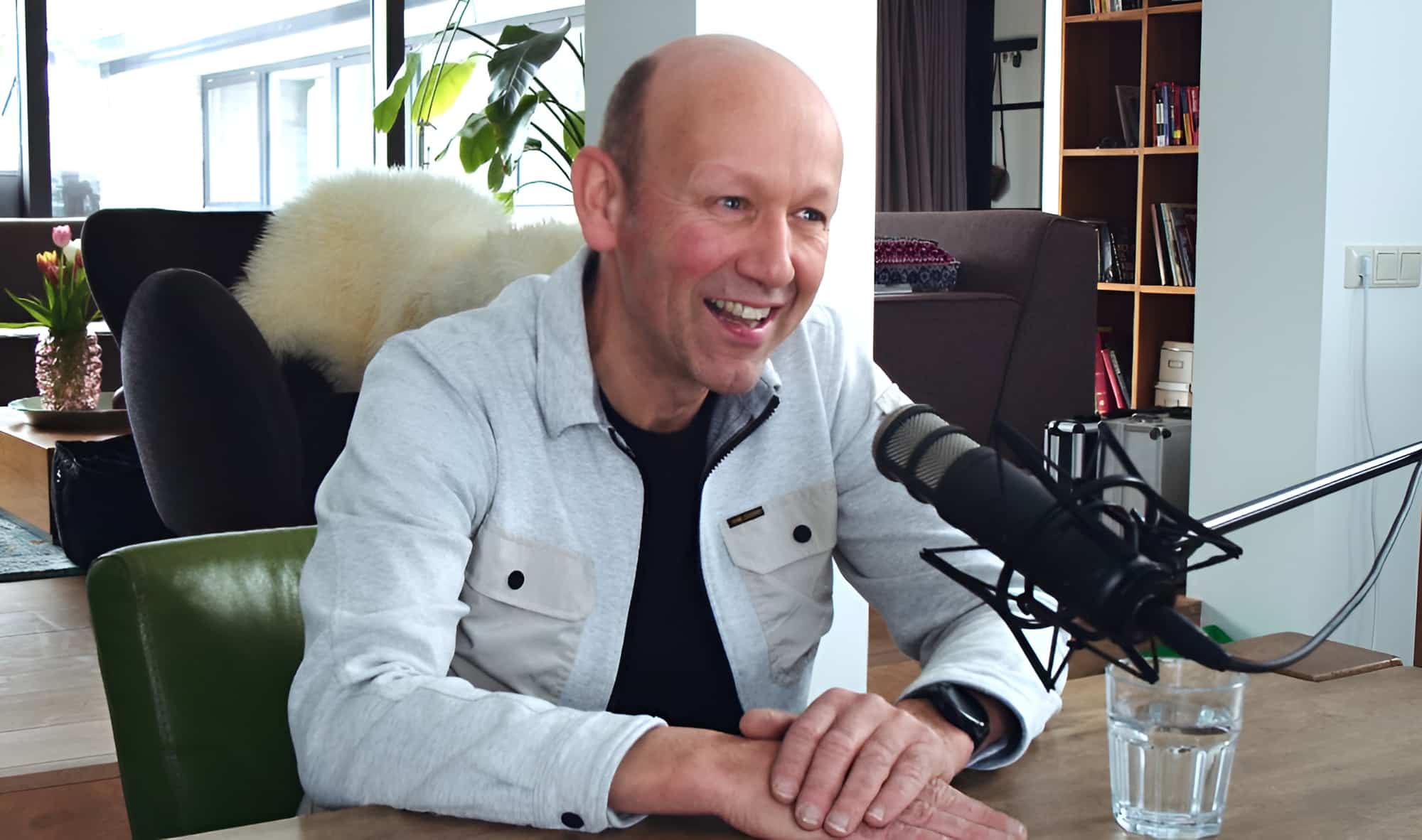 Frans Strikker: De Geheimen van Succesvolle Duivenraces